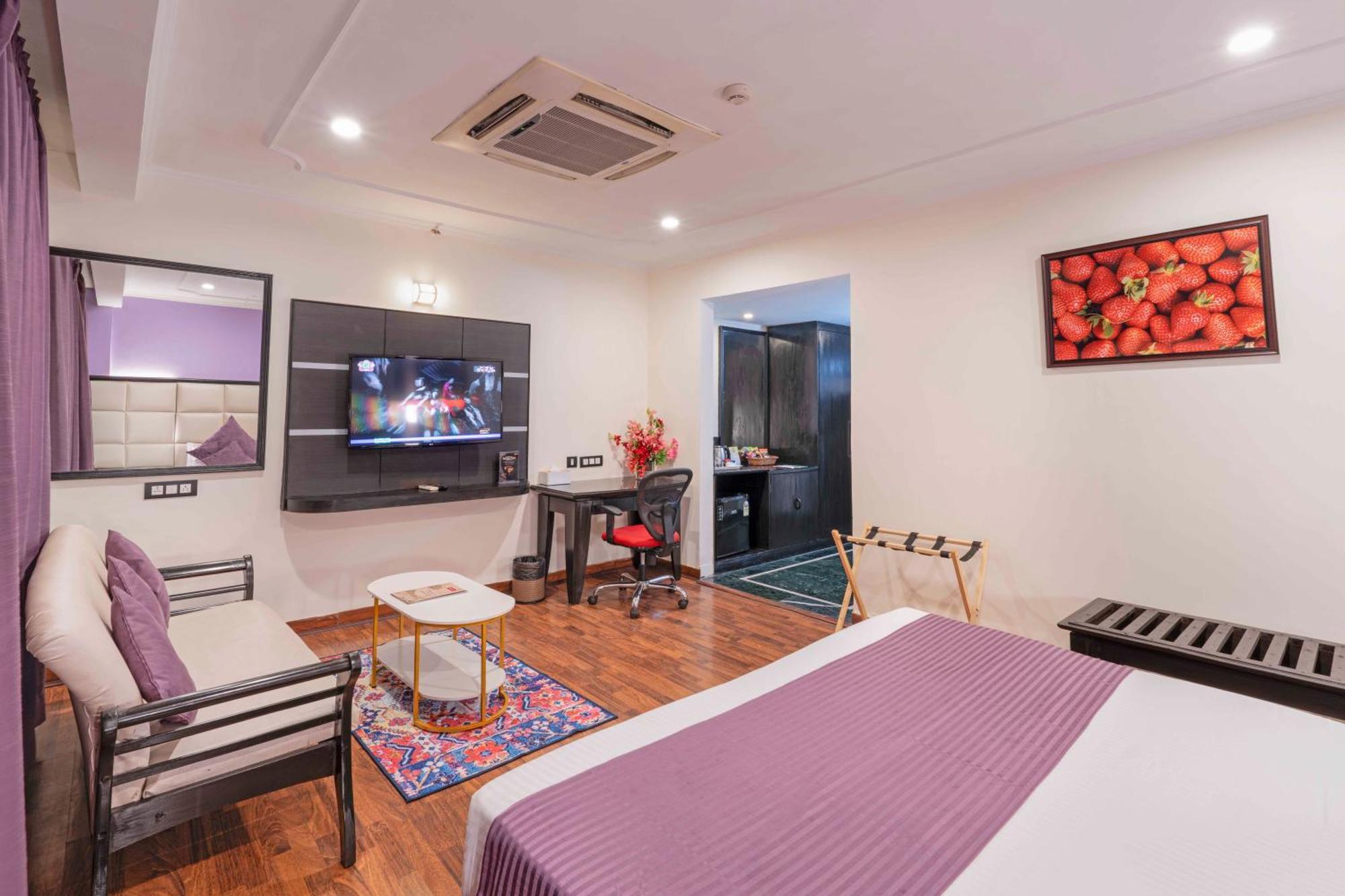 Indismart Hotel Калькутта Экстерьер фото